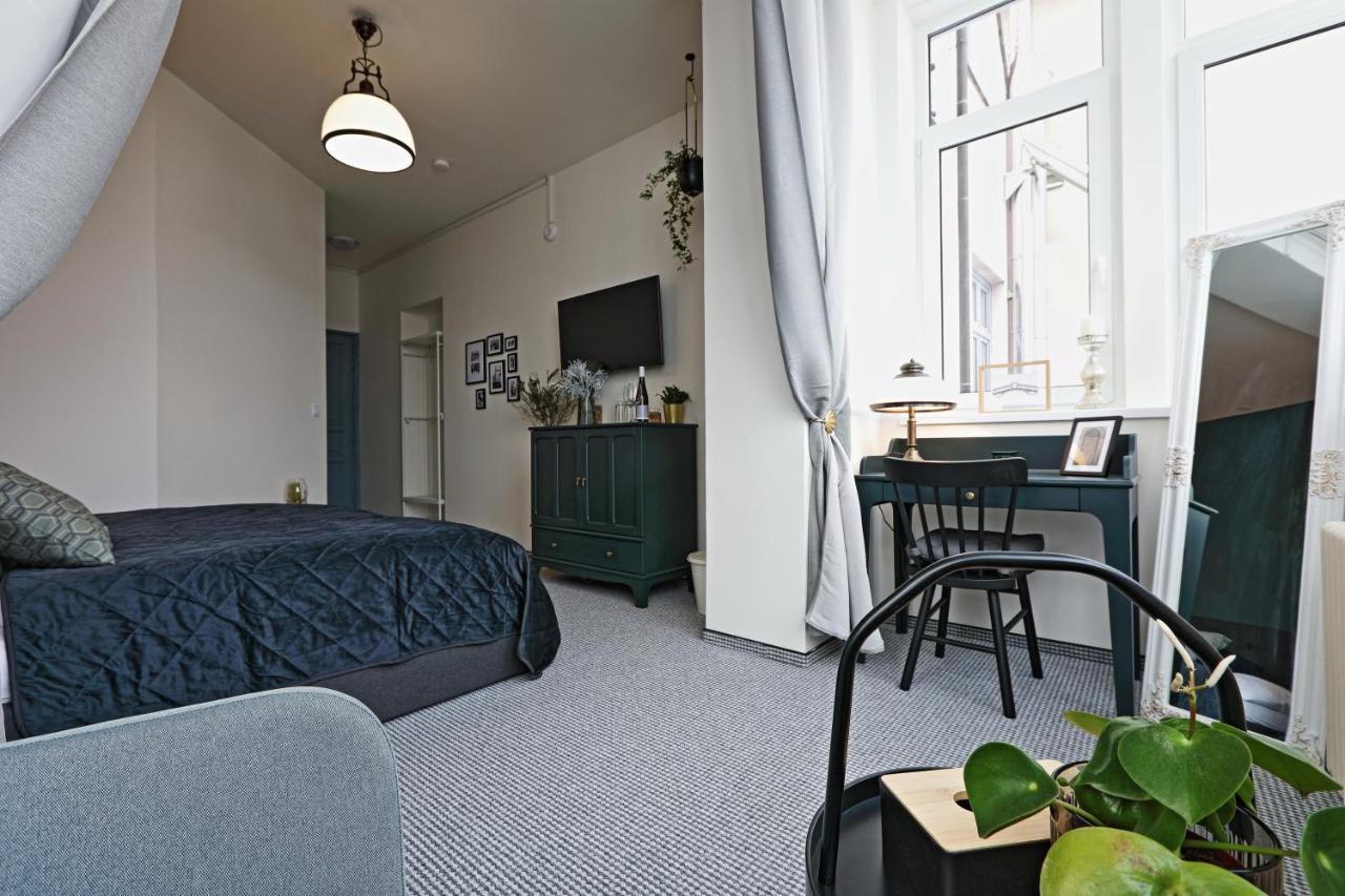 Hotel Bella Casa Mnichovo Hradiště Zewnętrze zdjęcie